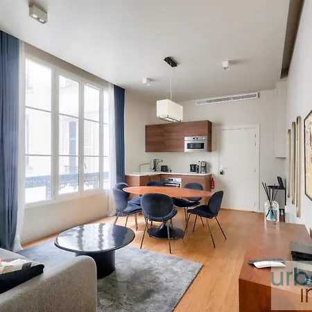 Urban Flat 110 - Luxury 3bdr Flat Near Opera Appartamento *